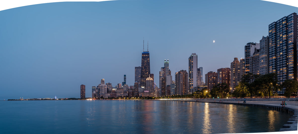 Chicago - North Avenue Beach - Moon
